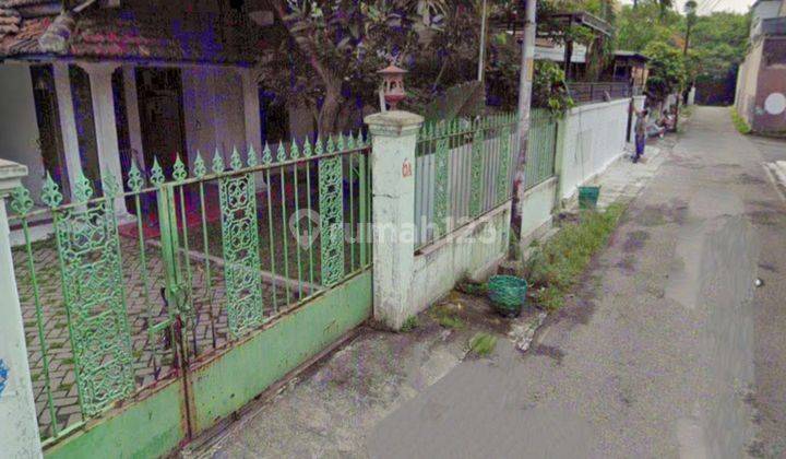 Rumah hitung tanah di Manahan tengah kota Solo 2