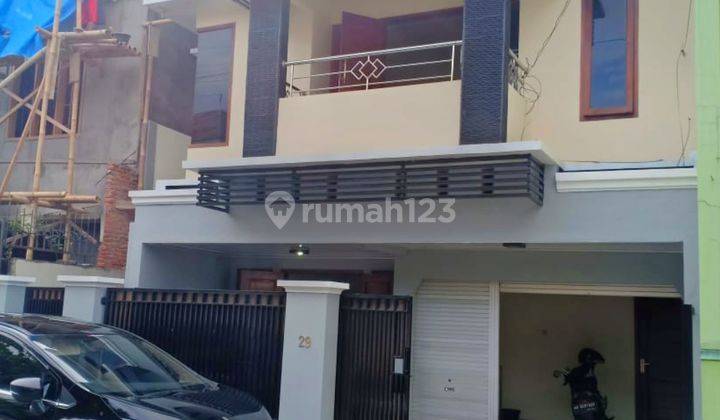 Rumah Bagus siap pakai di Banyunyar Banjarsari Solo 2