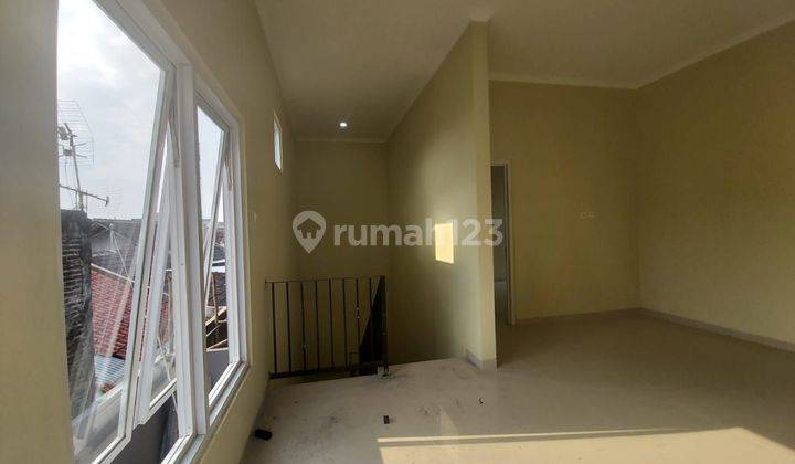 Rumah Baru Minimalis Bagus di Baturan Fajar Indah Solo 2