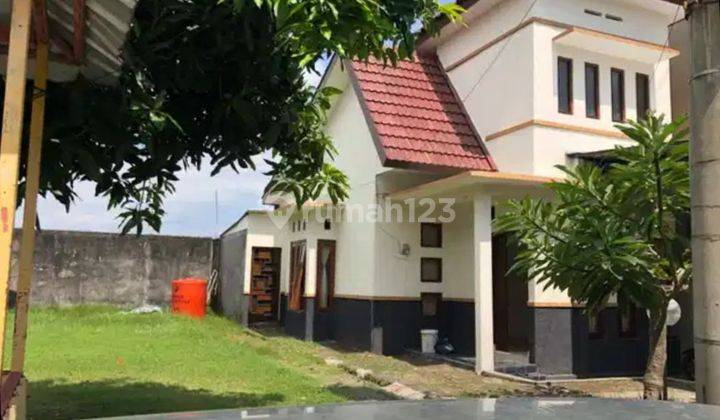 Rumah Bagus habis di renovasi di Cluster Colomadu  , Solo 1