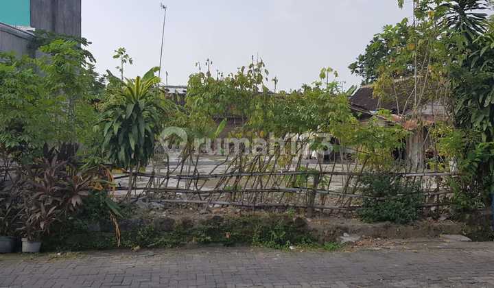 Strategic Land in the Vienna Solo Baru Housing Complex