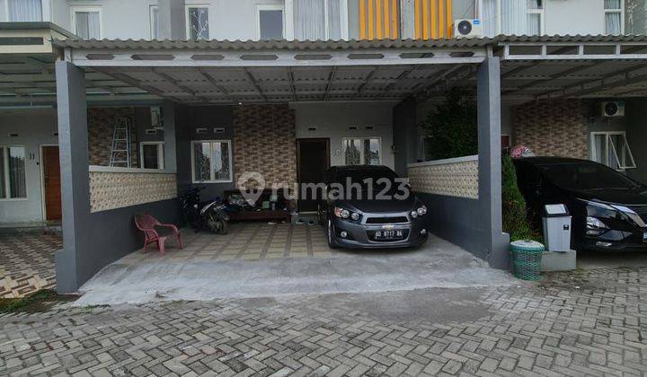 Rumah Bagus Minimalis Di Gentan Solo 1