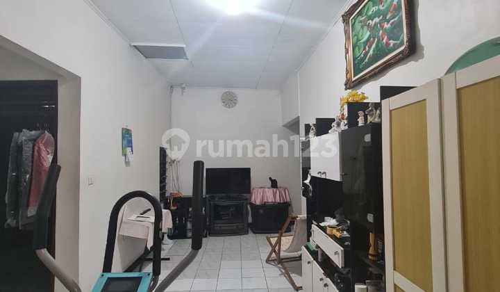 Dijual Rumah Siap Pakai Tengah Kota Dekat Pasar Gede Dan Widuran Solo. 2