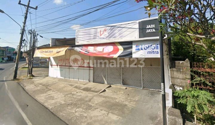 Strategic 1-Story Shop for Sale on Adi Sumarmo Street, Banyuanyar, Solo. Strategic 1-Story Shop for Sale on Adi Sumarmo Street, Banyuanyar, Solo.
