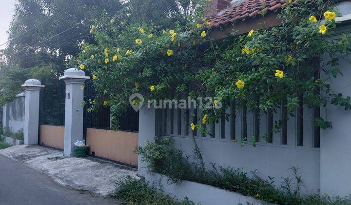 Rumah kost keluarga exclusive di kota barat purwosari solo 2