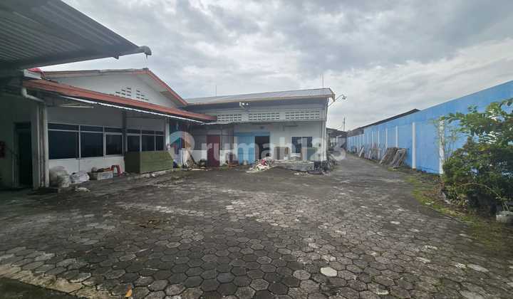 Gudang atau Pabrik Strategis Siap Pakai di Kawasan Industri dan Pergudangan, Telukan Grogol Sukoharjo.