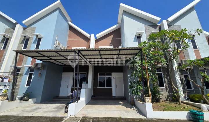 Rumah Bagus Full Furnished di Cluster Colomadu Solo 1