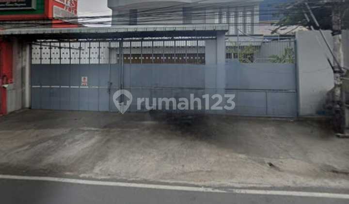 For Rent: Strategic Warehouse, Business Space, or Office on Veteran Street, Tipes, Serengan, Solo. For Rent: Strategic Warehouse, Business Space, or Office on Veteran Street, Tipes, Serengan, Solo.