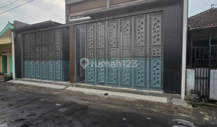 Rumah Mewah Minimalis Di Solo Baru 2