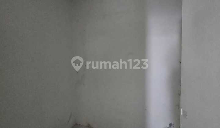 Rumah Bagus Siap Pakai di Fajar Indah Baturan Solo