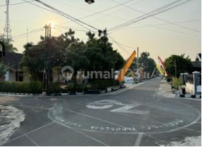 Rumah Murah Hitung Tanah Dekat Alun Alun Sragen