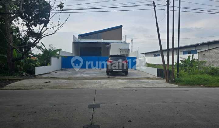 Gudang Zona Industri Lokasi Jalan Raya Wonosari Pakis, Klaten.