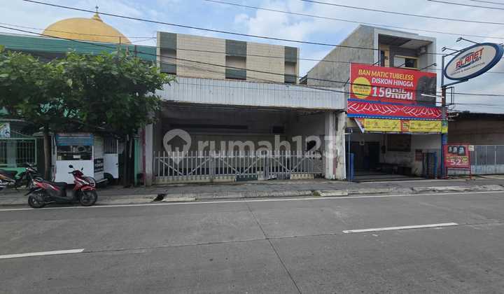 Ruko Strategis di Jalan Raya Palur Mojolaban Sukoharjo Ruko Strategis di Jalan Raya Palur Mojolaban Sukoharjo