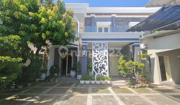 Dijual Rumah Mewah Modern Minimalis Pusat Kota di Serengan Solo, Full Furnished dengan Semua Perabot.