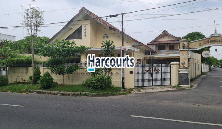 Rumah Bagus Siap Pakai Dekat Solo Paragon 1