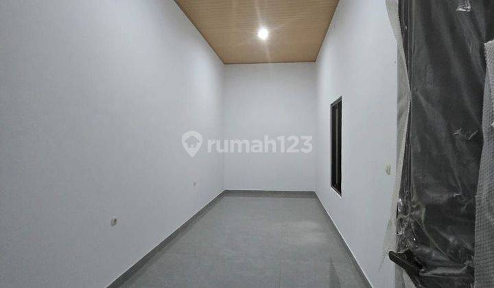 Rumah Mewah Minimalis Di Solo Baru 2