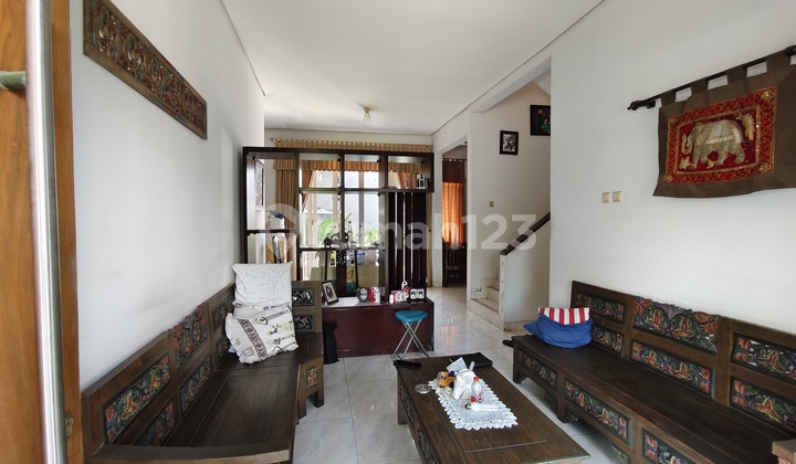 Rumah depan taman Citra Gran Cibubur 2