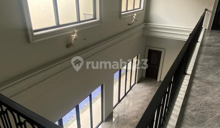 Rumah Mewah Baru di Kota wisata ada Kolam Renang 2