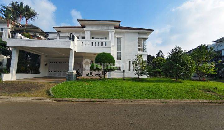 Rumah Hoek Besar 1