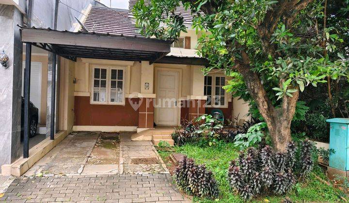 Rumah 1,5 lantai Kota Wisata 1
