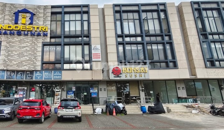 Rare Find, Luxury Oregon Facing Boulevard Shophouse Near Bpk Penabur Kota Wisata