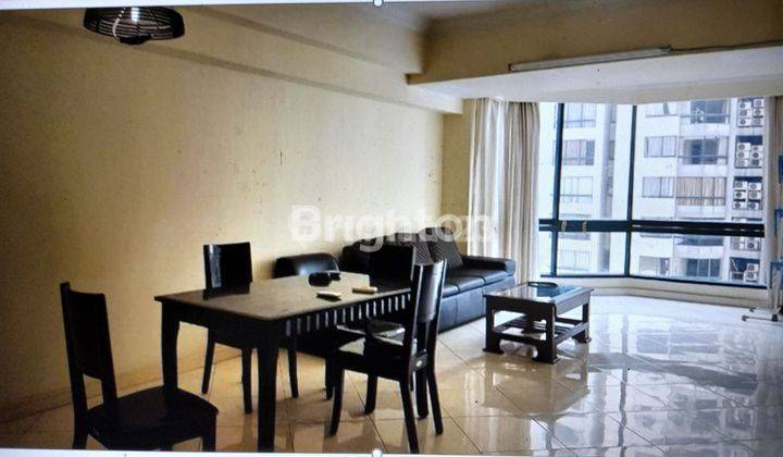 APARTEMEN DI ATAS TAMAN ANGGREK 1