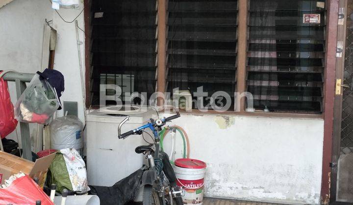 RUMAH TUA KARTINI LINGKUNGAN BAGUS COCOK BANGUN RUMAH BARU 1