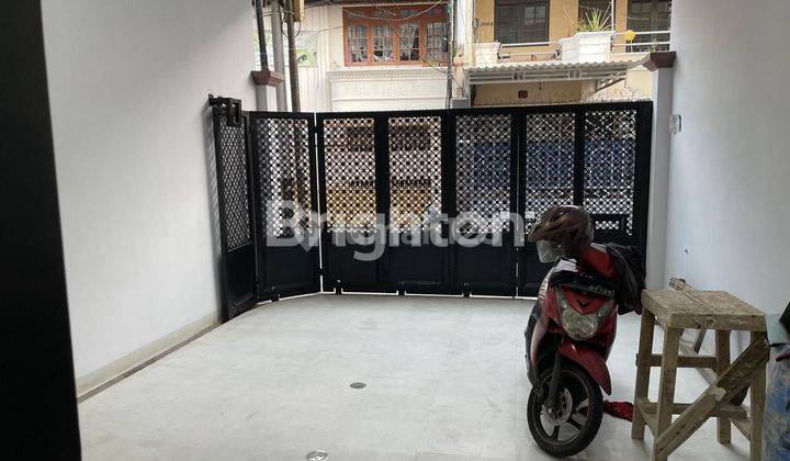 RUMAH BARU KARANG ANYAR SIAP HUNI BAGUSS DAN MODERN 2