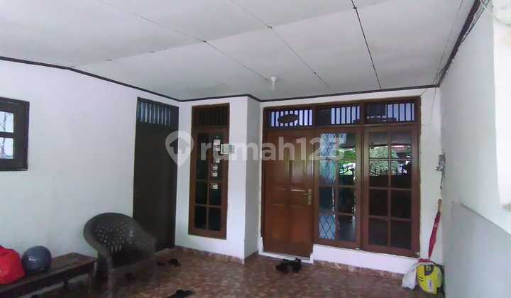 Ivory House Sumarecon Row 2. Car Width 7 Meters 1