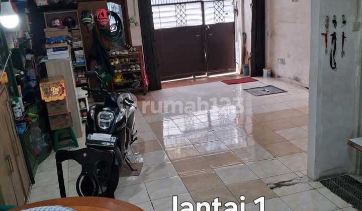 ******** Rumah Murah Jembatan Lima 2 Row Mobil