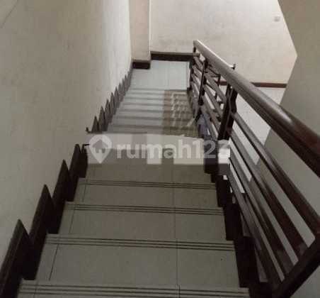 STRATEGIC RUKO IN CIKINI SUITABLE FOR VARIOUS BUSINESSES 2