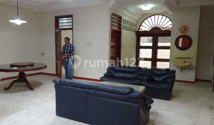 Dijual Cepat Lahan Kost Tanjung Duren, Lt.285m2 (16×18), Akses Jalan 2 Mobil, Jakarta Barat 2