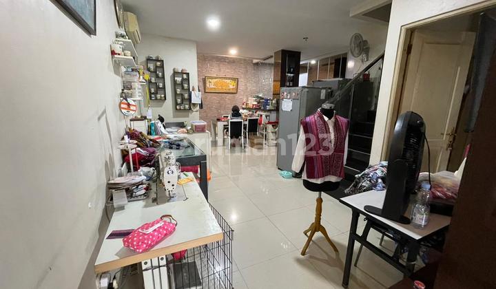 For Sale House in Mutiara Taman Palem West Jakarta 2