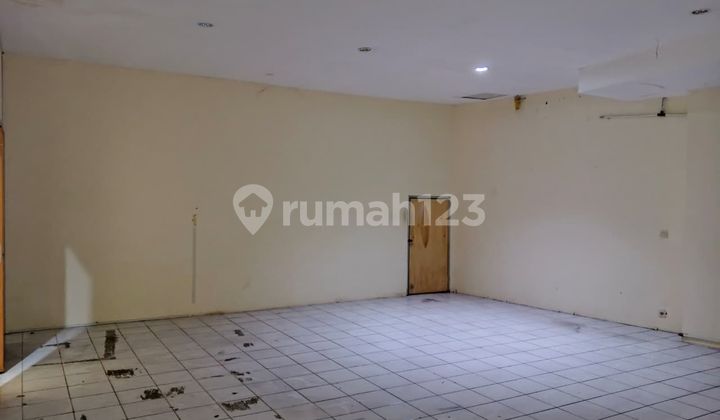 Disewa Ruang Usaha di Kemanggisan Raya, Lb. 60M2, 1 Lantai, Unfurnish, Jakarta Barat Disewa Ruang Usaha di Kemanggisan Raya, Lb. 60M2, 1 Lantai, Unfurnish, Jakarta Barat