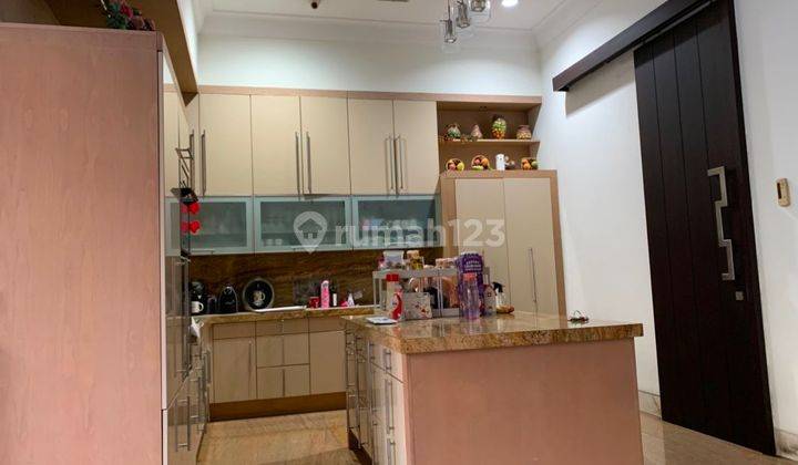 Rumah Mewah Di Senayan Strategis  2
