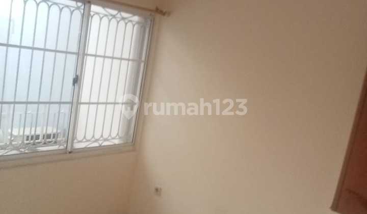 Disewakan Rumah di Elang Laut PIK. Semi Furnish 2