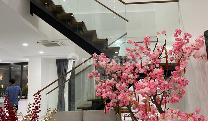 Rumah Mewah Brand New di Elang Laut PIK, Full Furnish Siap Huni