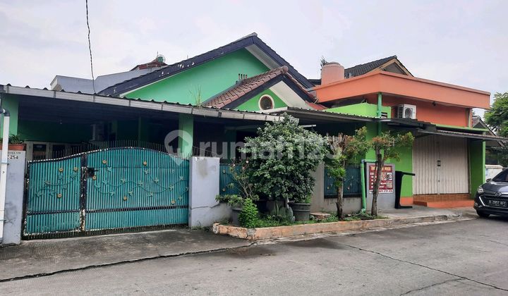 For Sale: Beautiful House & Kiosk with SHM at Jalan Nakula Raya C No. 254, Jaka Setia, South Bekasi, Bekasi City, West Java, Indonesia, 17147, Jaka Setia. 1