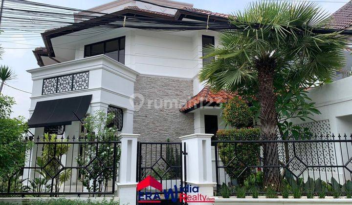 Rumah 2 Lantai Bagus di Pejaten Barat, Jakarta Selatan 1