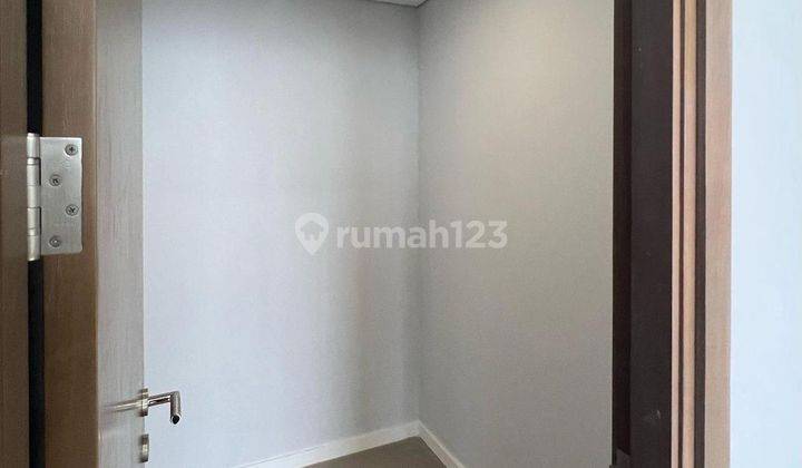 Apartment 3 BR Bagus di Yukata Suites, Serpong, Tangerang Selatan 2