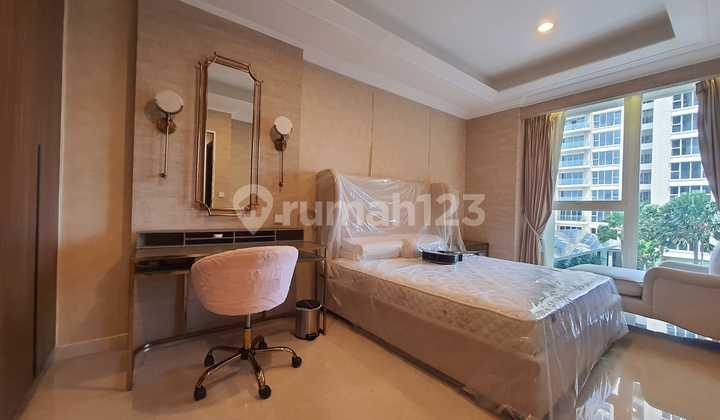 Disewakan Apartment Pondok Indah Residence 3 Bedroom Bagus dan Murah, Kebayoran Lama, Jakarta Selatan