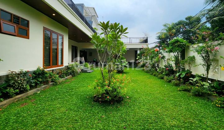 New 2-Story Modern Tropical House in Lebak Bulus Complex Near MRT 2