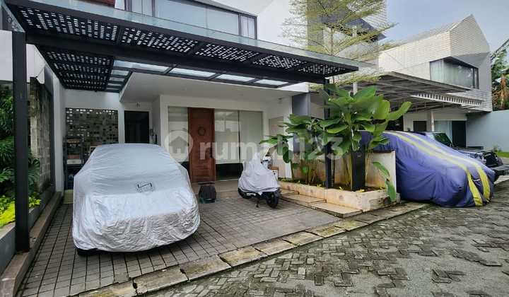 Rumah Minimalis Modern Dalam Town House Veteran Jakarta Selatan 2