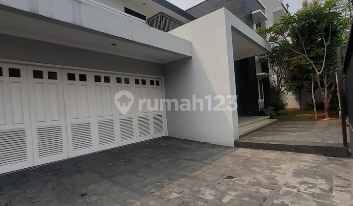 RUMAH MEWAH, LOKASI STRATEGIS DAN BEBAS BANJIR DI RADIO DALAM, JAKARTA SELATAN RUMAH MEWAH, LOKASI STRATEGIS DAN BEBAS BANJIR DI RADIO DALAM, JAKARTA SELATAN