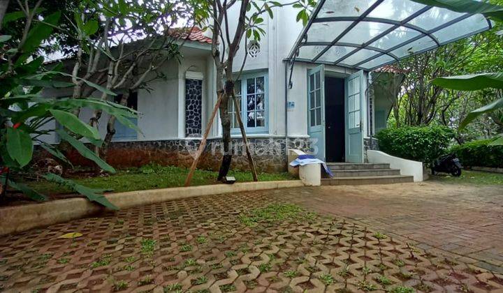 Rumah Klasik Haritage Asri Dan Nyaman Di Pegangsaan, Menteng Jakarta Pusat 2