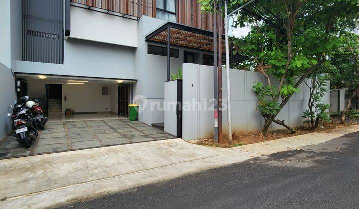 Rumah Baru 2 Lantai Tropis Modern Siap Huni Di Kemang Jakarta Selatan 1