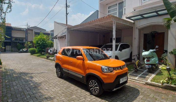 Rumah 2,5 Lantai Dalam Town House Di Bintaro Area Tangerang Selatan 1