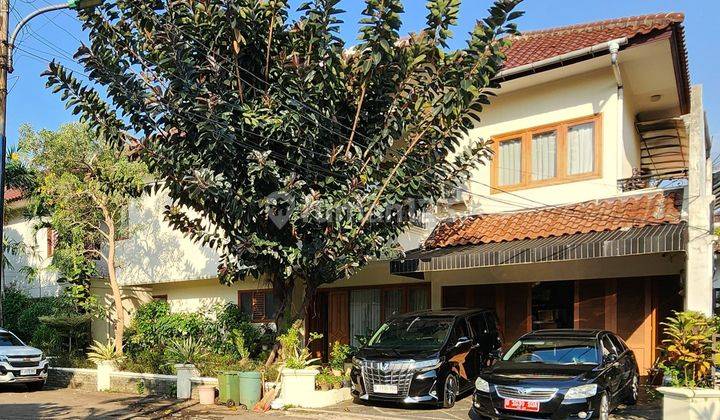 Rumah 2 Lantai Siap Huni Dalam Compound Mewah Di Ampera kemang 2