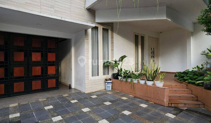 Rumah Siap Huni 2 Lantai Fully Furnish Di Pondok Indah 2