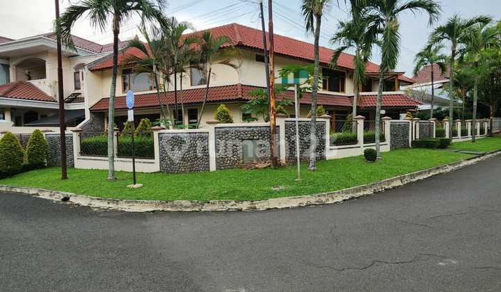 Nice 2-Storey House Ready to Live In, Fully Furnished in Pondok Indah